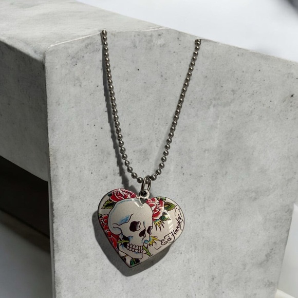 Ed Hardy skull with rose heart shape stainless - Picture 1 of 1